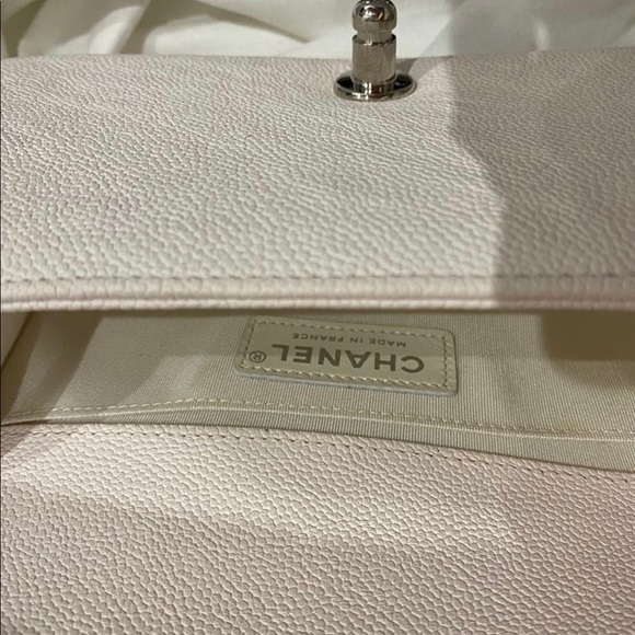 !SOLD! Chanel Boy! 🔥New condition! Size small. - Picture 4 of 8